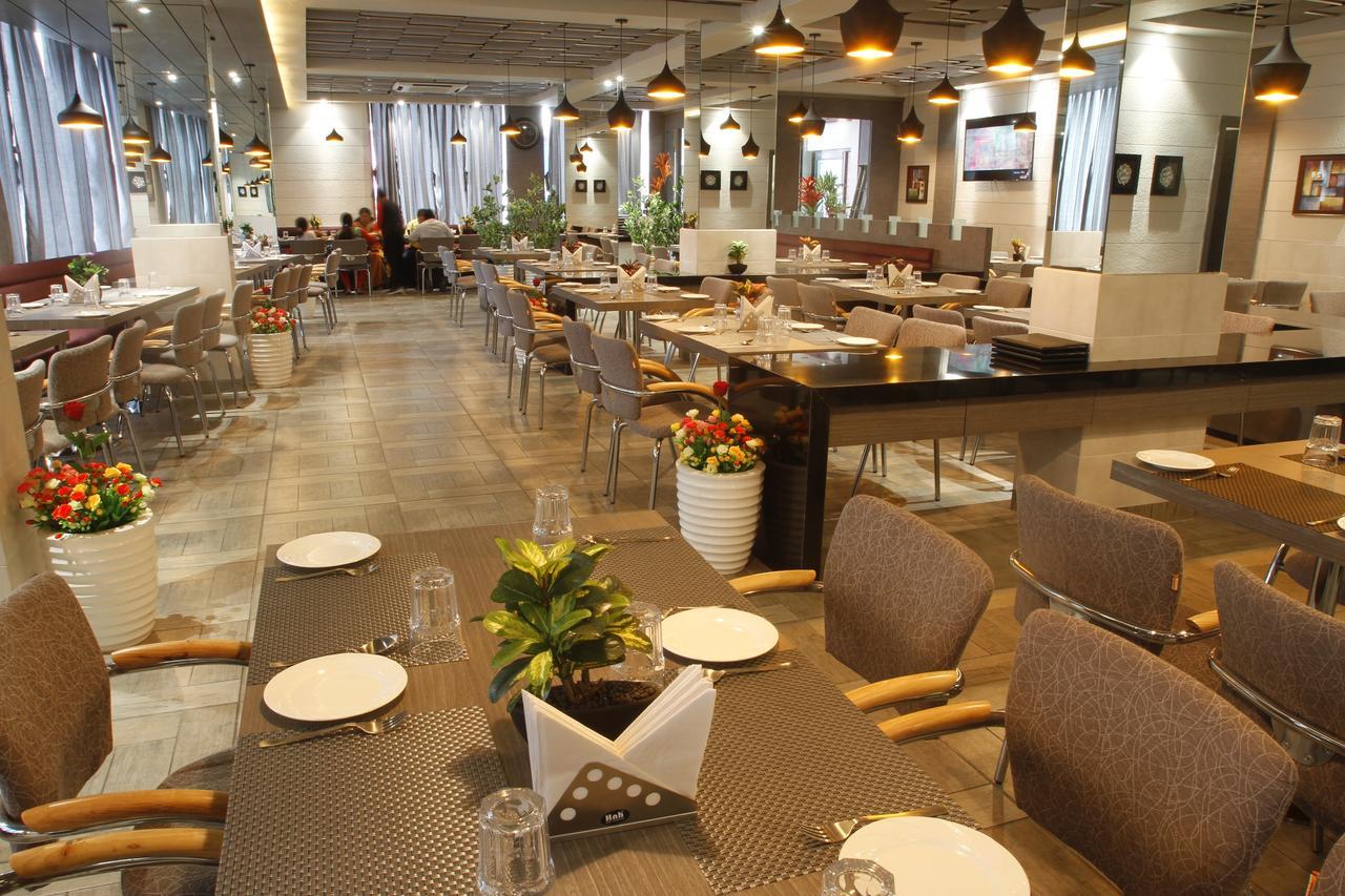 Hotel Genista Inn Ráncsí Kültér fotó
